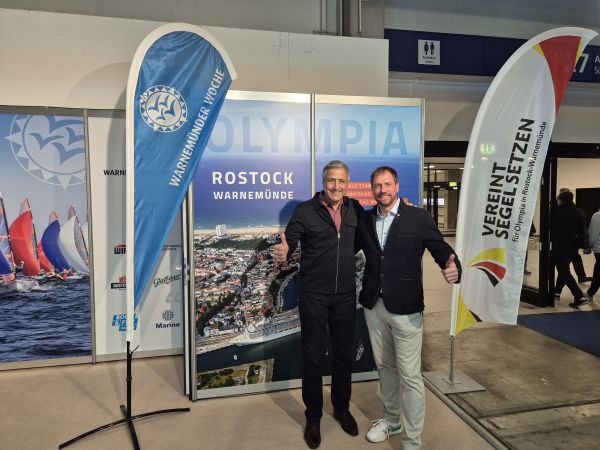 Messestand Boot & Fun 2025 mit Kaweh Niromaand Messestand Boot & Fun 2025 mit Kaweh Niromaand