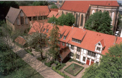 Kloster zum Heiligen Kreuz