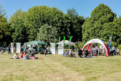 Picknick im Stadtgrün 2022 Park am Fischerdorf Picknick im Stadtgrün 2022 Park am Fischerdorf