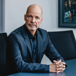 Dr. Chris von Wrycz Rekowski, Erster Stellvertreter der Oberbürgermeisterin, Senator für Finanzen, Digitalisierung und Ordnung