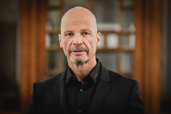 Dr. Chris von Wrycz Rekowski, Erster Stellvertreter der Oberbürgermeisterin, Senator für Finanzen, Digitalisierung und Ordnung