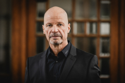 Dr. Chris von Wrycz Rekowski, Erster Stellvertreter der Oberbürgermeisterin, Senator für Finanzen, Digitalisierung und Ordnung