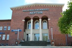 Hallenschwimmbad "Neptun"