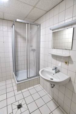 Bad in der Gemeinschaftsunterkunft Südstadt