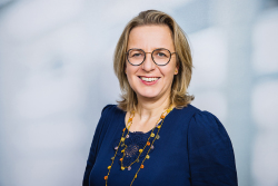 Dr. Ute Fischer-Gäde, Senatorin für Infrastruktur, Umwelt und Bau