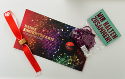 Eintrittskarte zur Equal-Pay-Silvesterparty 