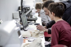 Plotterworkshop im Makerspace der Stadtbibliothek Rostock.