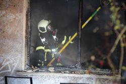Laubenbrand im Pütterweg / Südstadt