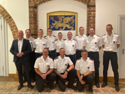 Beförderung und Ernennung bei der Berufsfeuerwehr (Foto: C. Wascher)