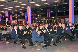 Einbürgerungsgsempfang am 1. Februar 2024 in der StadtHalle Rostock.