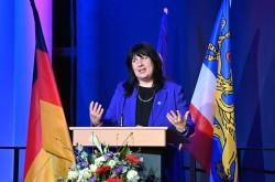 Einbürgerungsgsempfang am 1. Februar 2024 in der StadtHalle Rostock.
