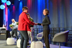 Einbürgerungsempfang am 1. Februar 2024 in der StadtHalle Rostock.