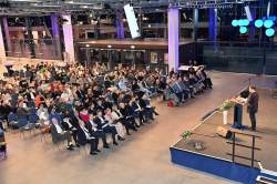 Empfang für die Neubürgerinnen und Neubürger am 2. Februar 2023 in der StadtHalle Rostock. Empfang für die Neubürgerinnen und Neubürger am 2. Februar 2023 in der StadtHalle Rostock.