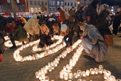 "Ein Licht für jede Frau" (Foto 15) "Ein Licht für jede Frau" (Foto 15)