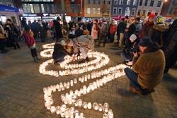"Ein Licht für jede Frau" (Foto 19) "Ein Licht für jede Frau" (Foto 19)
