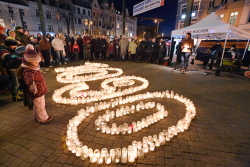 "Ein Licht für jede Frau" (Foto 23) "Ein Licht für jede Frau" (Foto 23)