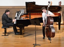 Paul Vollbrecht Kontrabass Paul Vollbrecht Kontrabass