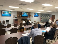 Die deutsche Delegation des Austauschprogramms "Strong Cities" im Dialog mit Chief Jeff Hadley vom Chatham County Police Department, Savannah (Georgia).