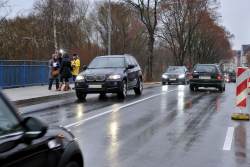 Verkehr auf der Mühlendammbrücke
